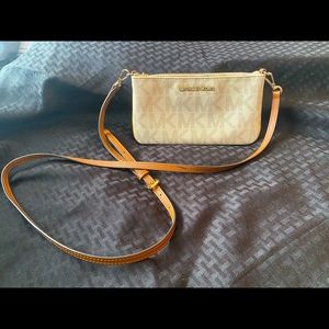 Michael Kors crossbody